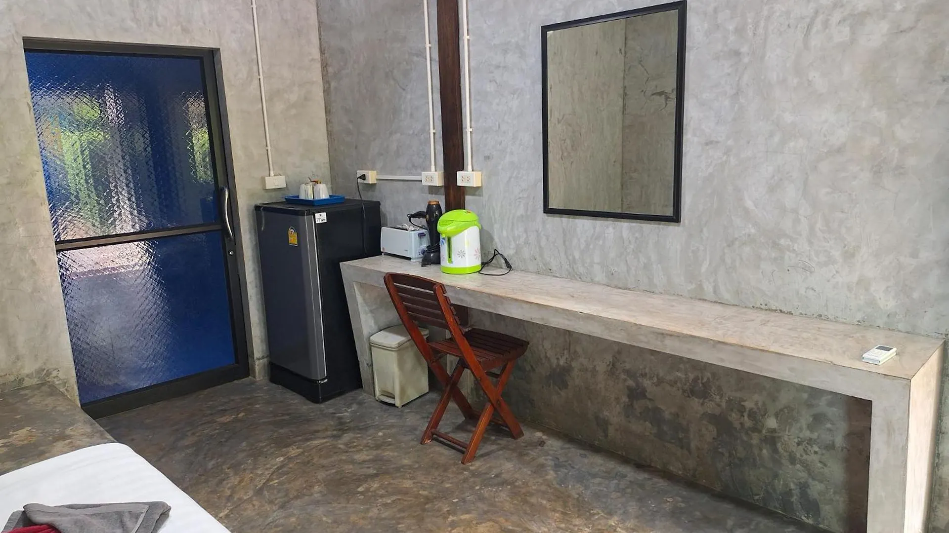 Hotel Lanta Happy House Ko Lanta 0*,  Thailand